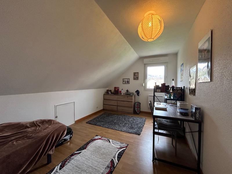 Maison - 123 m² - 6 pièces