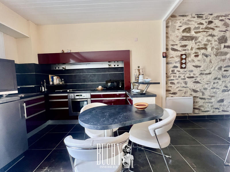 Maison - 103 m² - 5 pièces