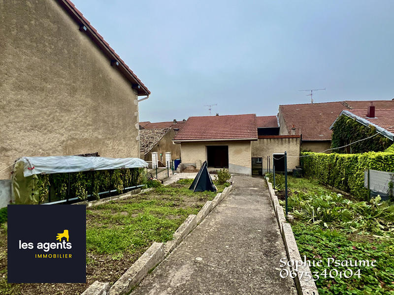 Maison - 240 m² - 10 pièces