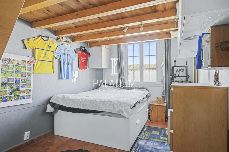 Appartement - 81 m² - 5 pièces