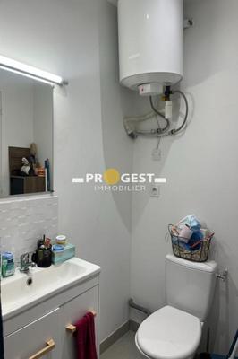 Studio - 25 m² - 1 pièce