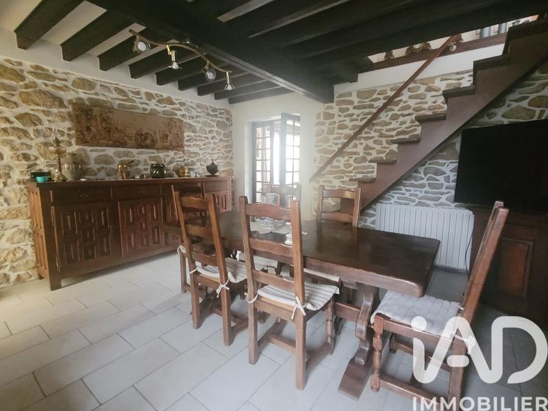 Maison - 110 m² - 4 pièces