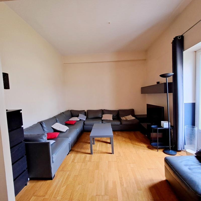 Appartement - 92 m² - 3 pièces