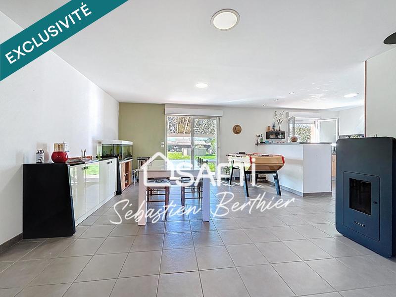 Maison - 136 m² - 6 pièces