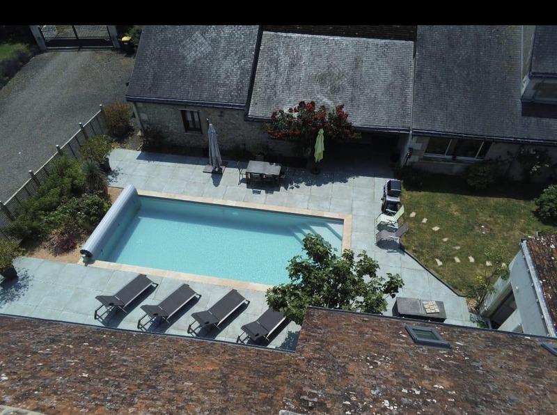 Propriété - 490 m² - 12 pièces