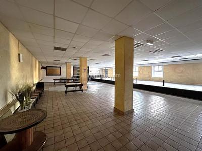 Bureau - 420 m² - 4 pièces