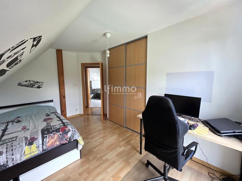 Maison - 160 m² - 8 pièces