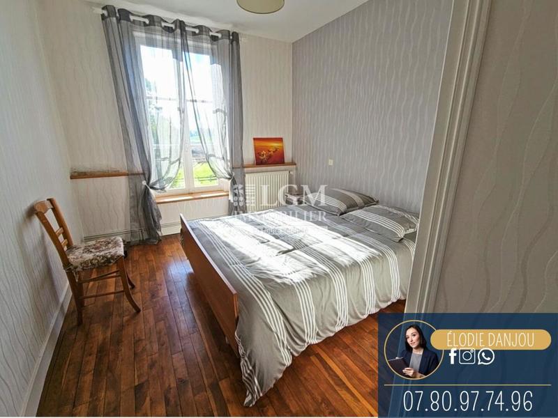 Moulin - 250 m² - 7 pièces