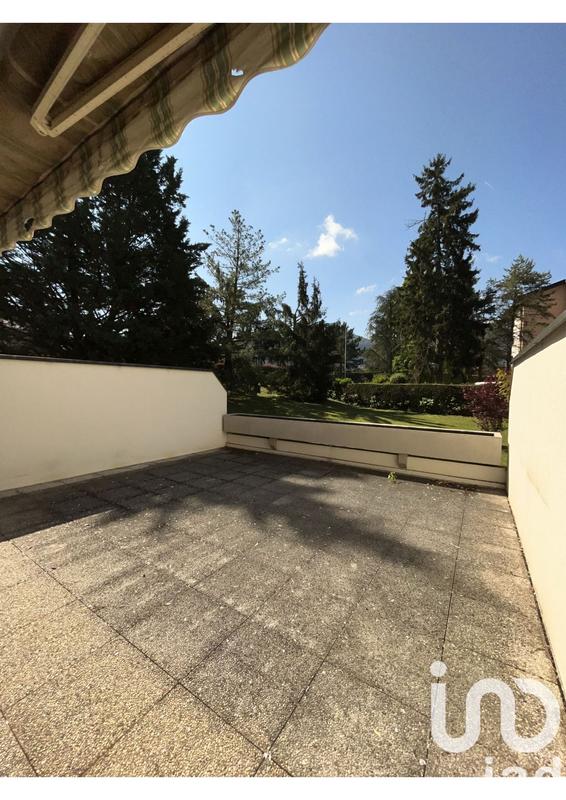 Appartement - 83 m² - 3 pièces