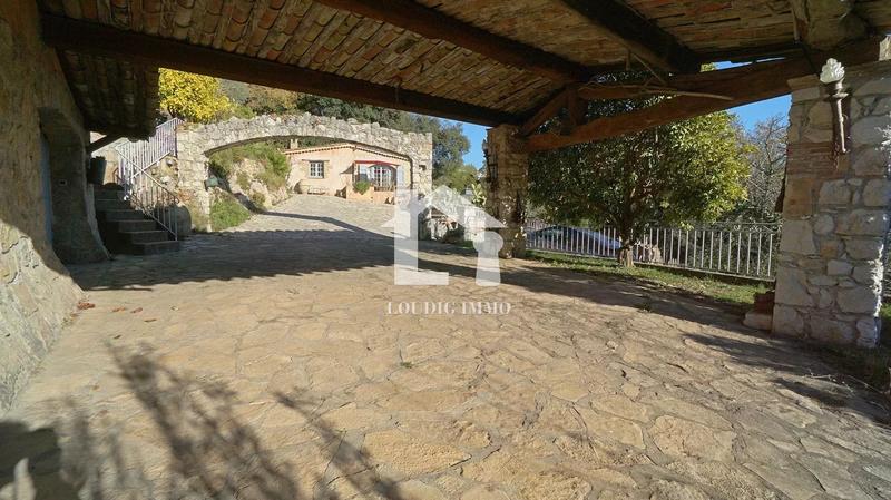 Villa - 157 m² - 5 pièces