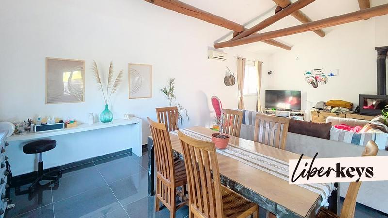 Propriété - 276 m² - 9 pièces