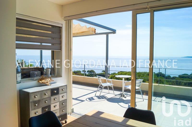 Maison - 195 m² - 7 pièces