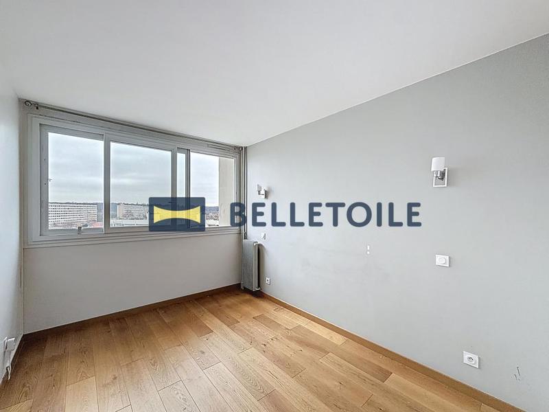 Appartement - 80 m² - 3 pièces