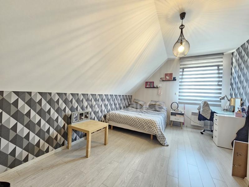 Maison - 115 m² - 6 pièces