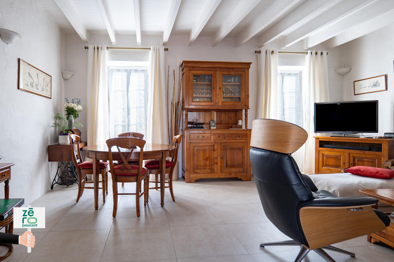 Maison - 143 m² - 7 pièces