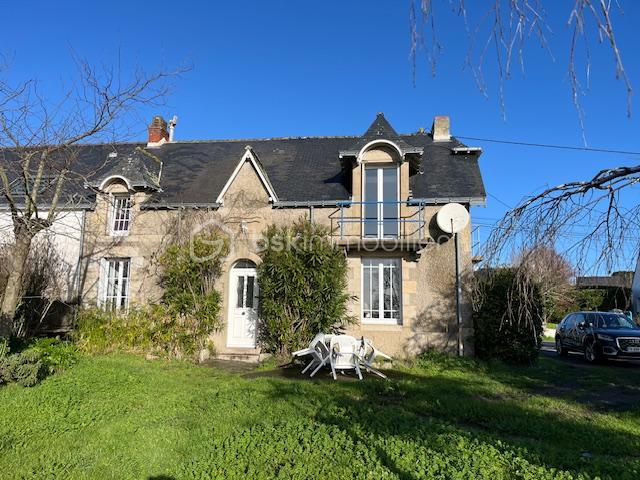 Maison en pierre - 121 m² - 4 pièces