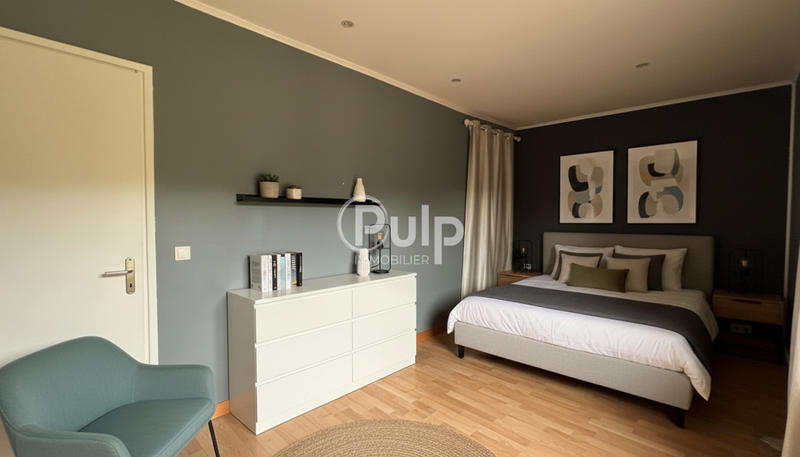 Propriété - 185 m² - 7 pièces