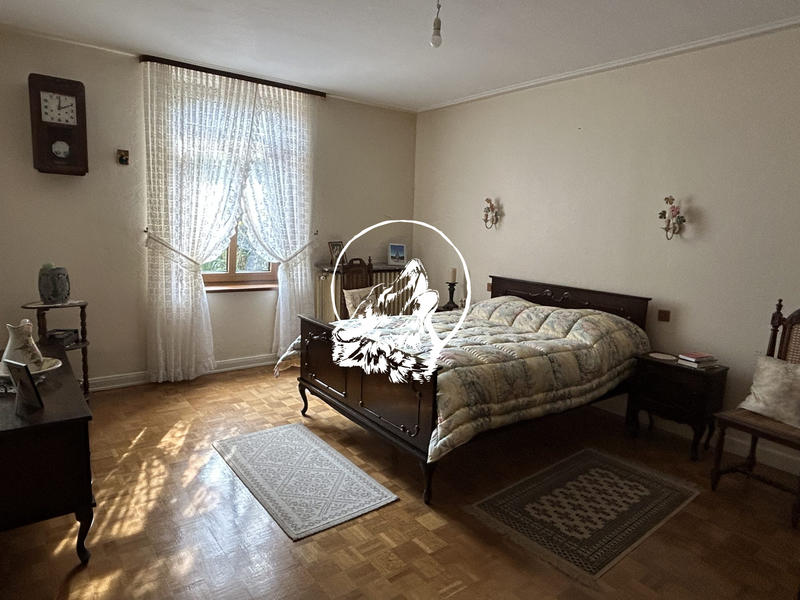 Maison ancienne - 200 m² - 7 pièces