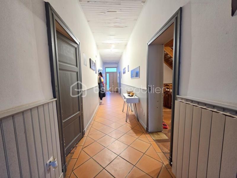 Maison de village - 260 m² - 7 pièces