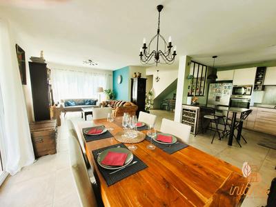 Maison - 118 m² - 5 pièces