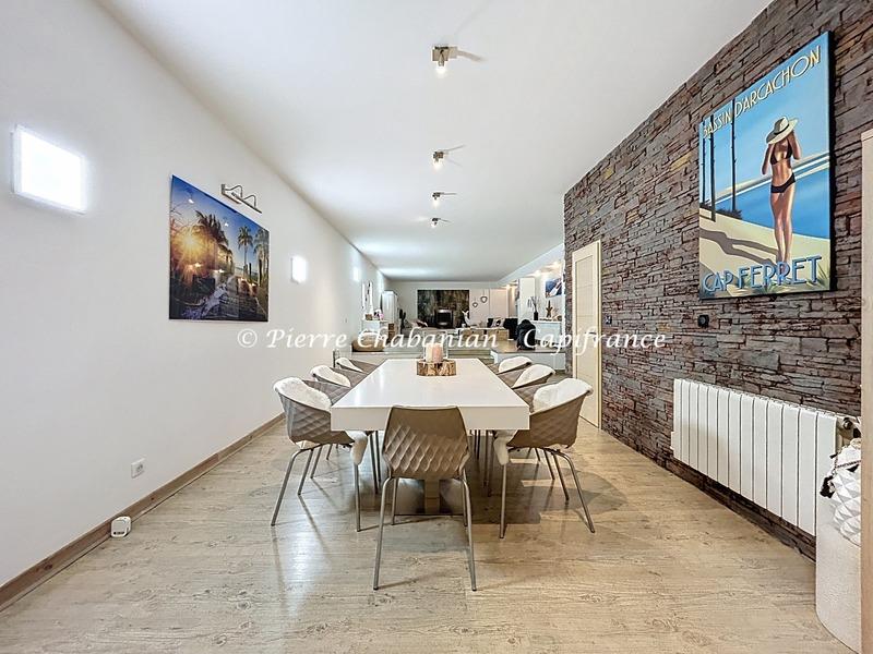 Duplex - 180 m² - 5 pièces