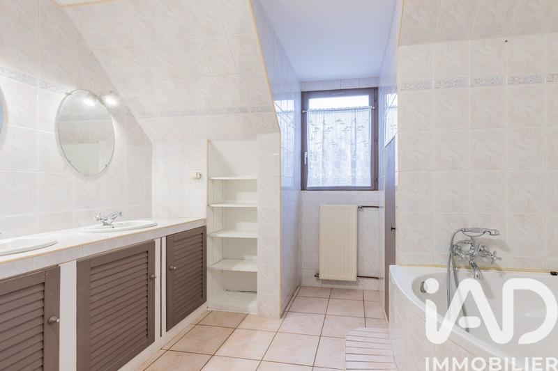 Maison - 150 m² - 6 pièces