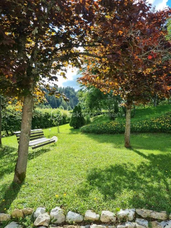 Corps de ferme - 574 m² - 15 pièces