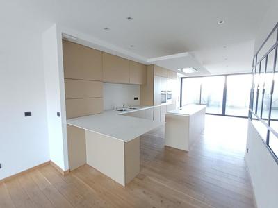 Appartement - 158 m² - 5 pièces