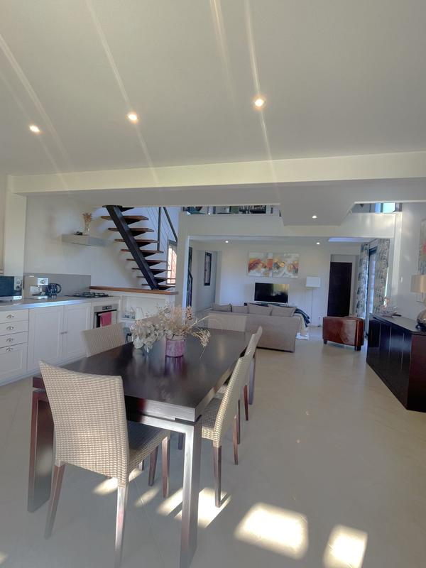 Maison - 175 m² - 5 pièces