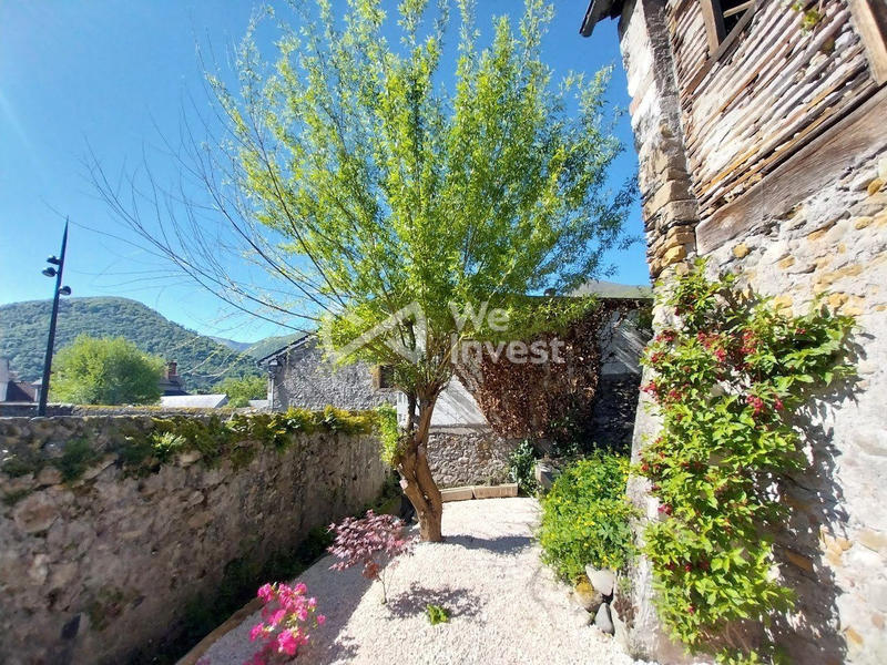 Maison ancienne - 170 m² - 4 pièces