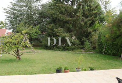 Maison - 127 m² - 5 pièces