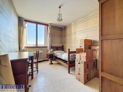 Appartement - 104 m² - 5 pièces