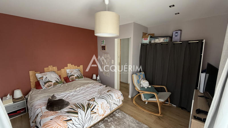 Maison traditionnelle - 102 m² - 5 pièces