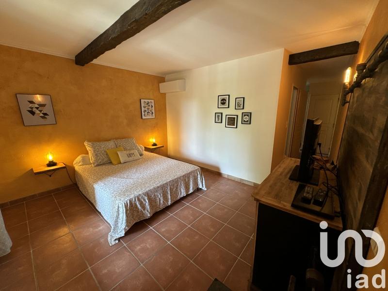 Maison - 425 m² - 16 pièces