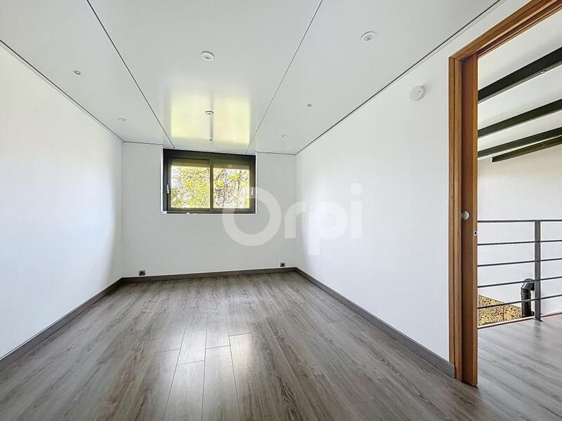 Maison - 108 m² - 6 pièces