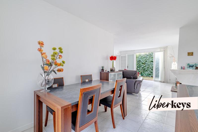 Maison - 83 m² - 4 pièces