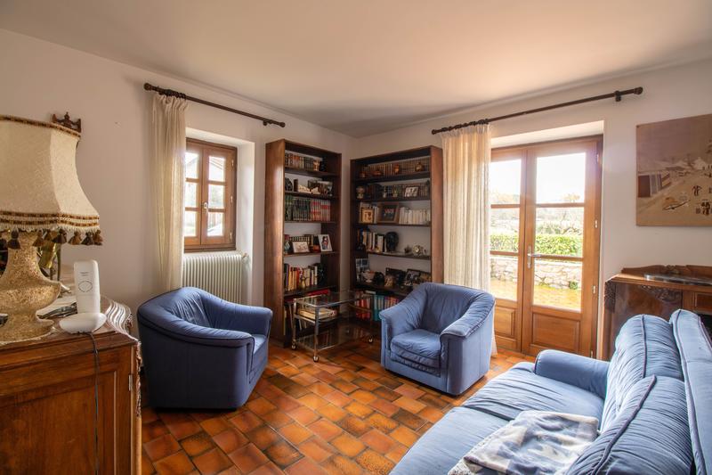 Villa - 138 m² - 8 pièces