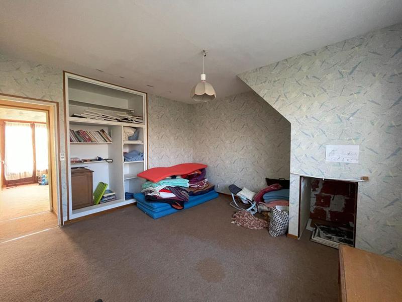 Maison - 192 m² - 10 pièces