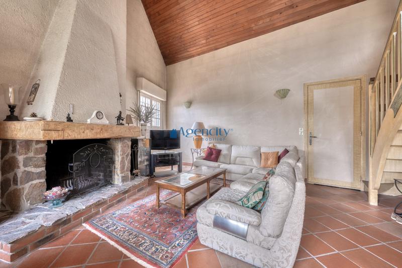 Maison ancienne - 93 m² - 6 pièces