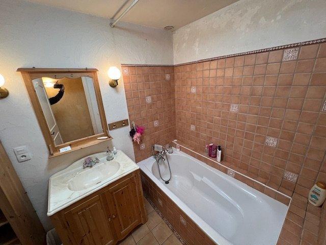 Appartement - 76 m² - 3 pièces