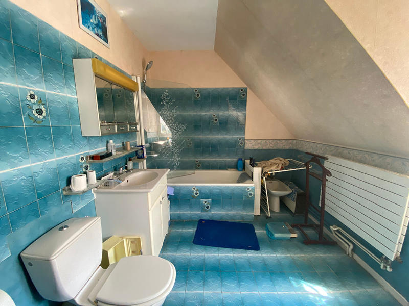 Maison - 107 m² - 6 pièces