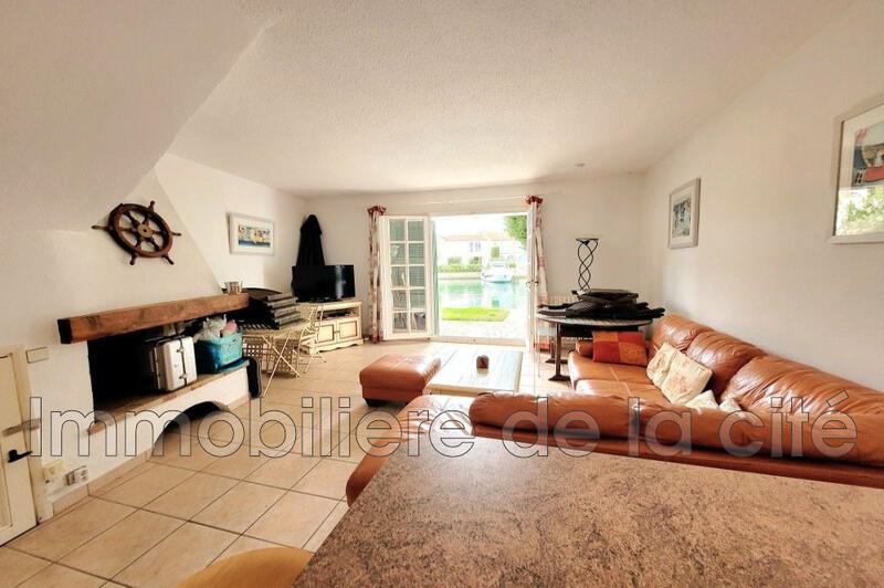 Maison - 95 m² - 5 pièces