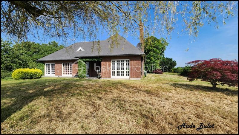 Maison - 165 m² - 8 pièces