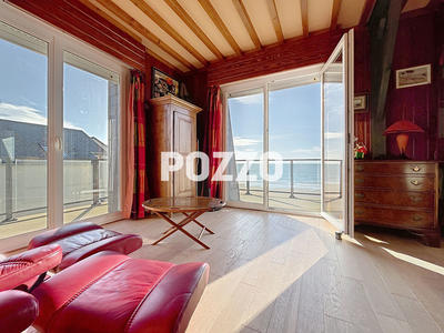 Maison - 181 m² - 8 pièces