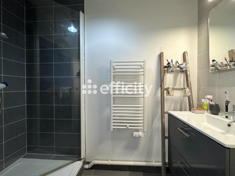 Appartement - 77 m² - 4 pièces