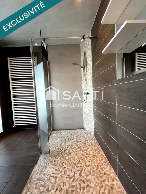 Maison de village - 240 m² - 7 pièces