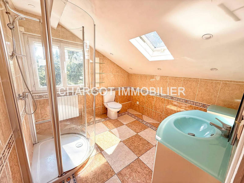 Maison - 172 m² - 8 pièces