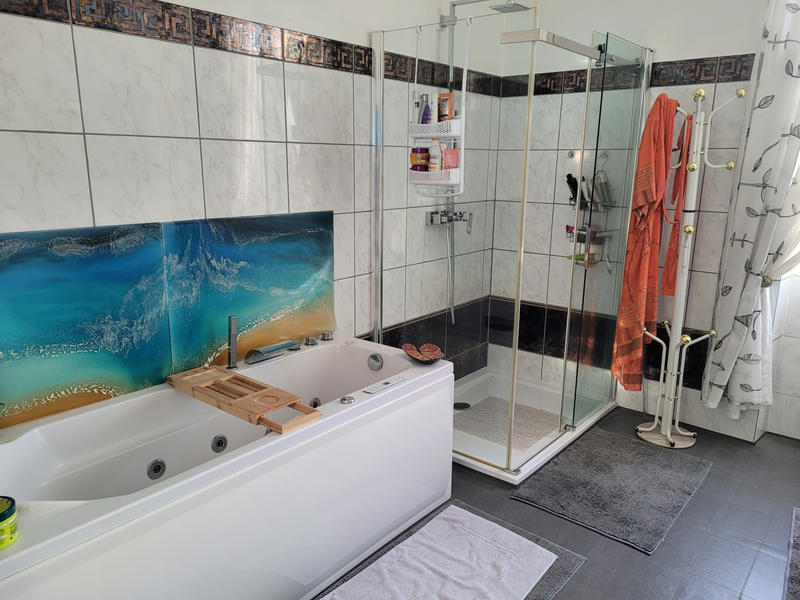 Maison - 474 m² - 16 pièces