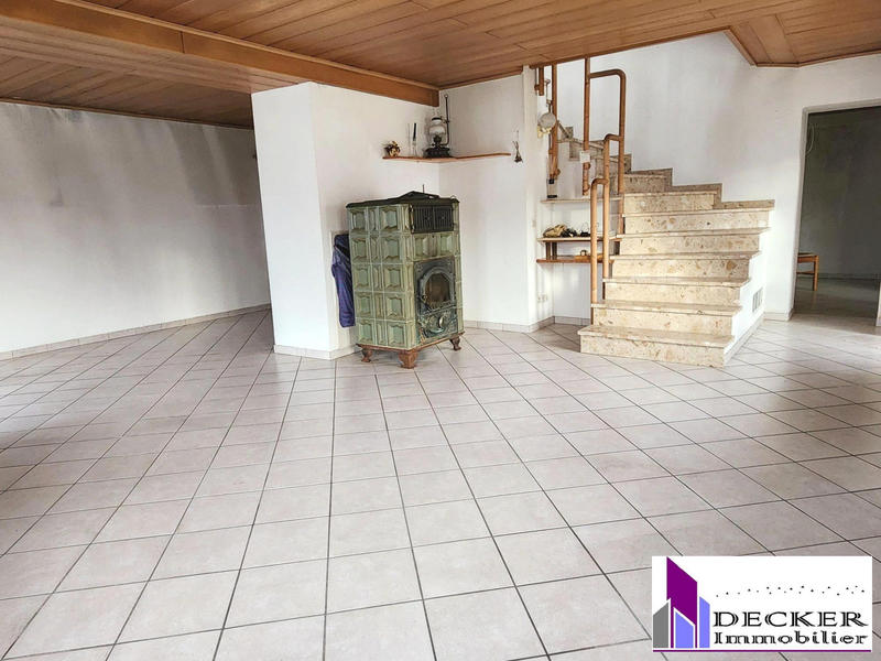 Maison - 162 m² - 6 pièces