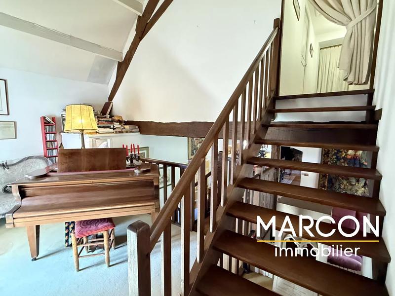 Propriété - 145 m² - 6 pièces